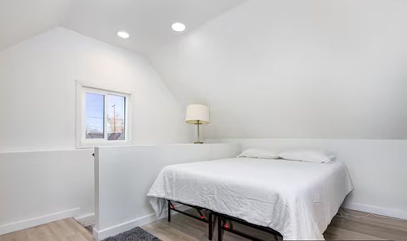 4th image of 3775 Osceola St