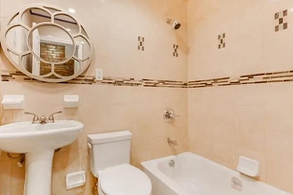 Rented by RES New York | media 23