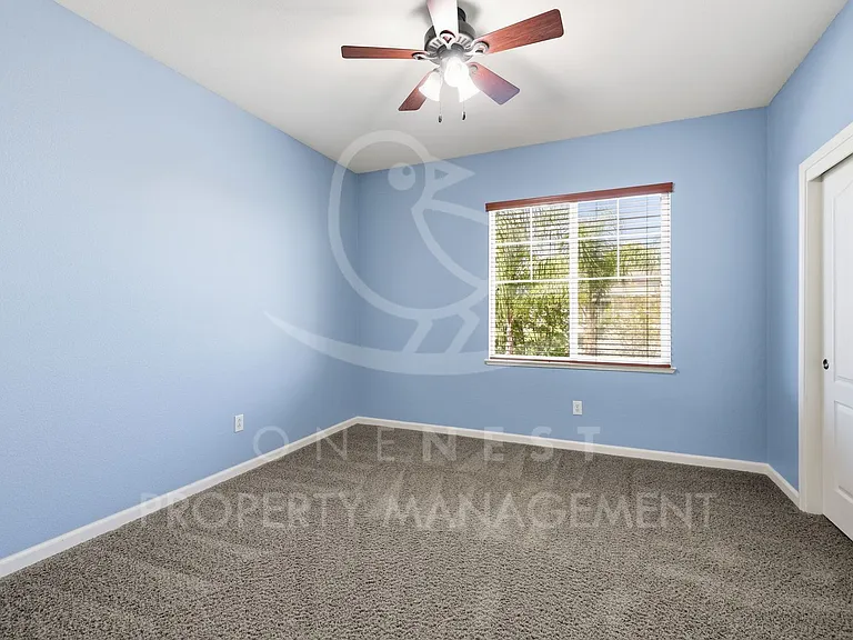 2127 Ranch View Dr — Photo 32