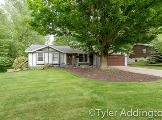 655 Harrington Ave, Holland, MI