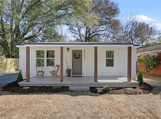 4033 E Cole St, Hope Mills, NC 28348