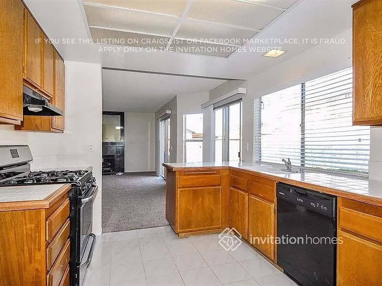 15940 Miller Ave — Photo 7