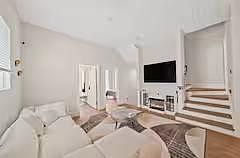 1st image of 4816 Cochran St Room 3