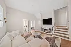 4816 Cochran St #3
