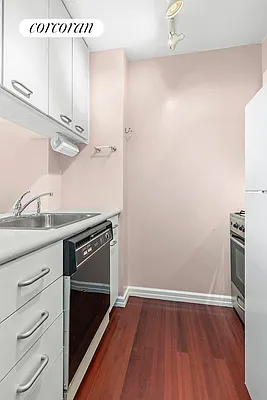 Rented by Corcoran | media 14