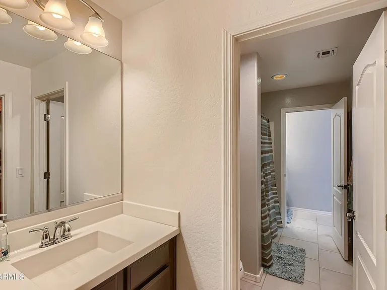 4170 S Butte Ln — Photo 2