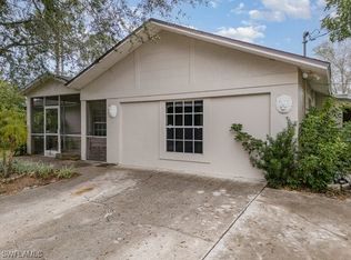 902 Louis Ave, Lehigh Acres, FL 33972