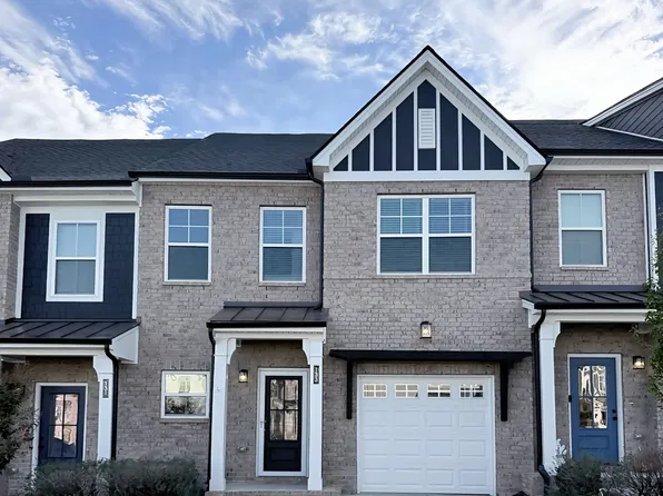 133 Dameron Private Dr, Hendersonville, TN 37075