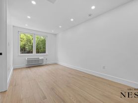 175 Rochester Ave