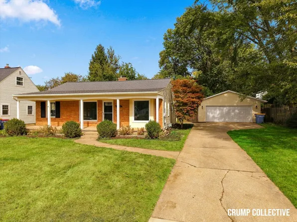 1910 Covington Dr SE, Grand Rapids, MI 49506