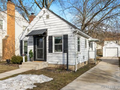 2500 Raymond Ave SE, Grand Rapids, MI, 49507