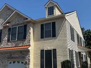 100 Wyndham Ln, Conshohocken, PA 19428