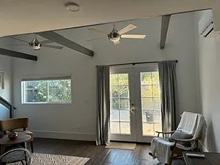 1 bed, 1.0 bath, 1060 sqft, $2,900 — Photo 4