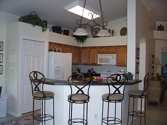 3rd image of 23089 Lone Oak Dr