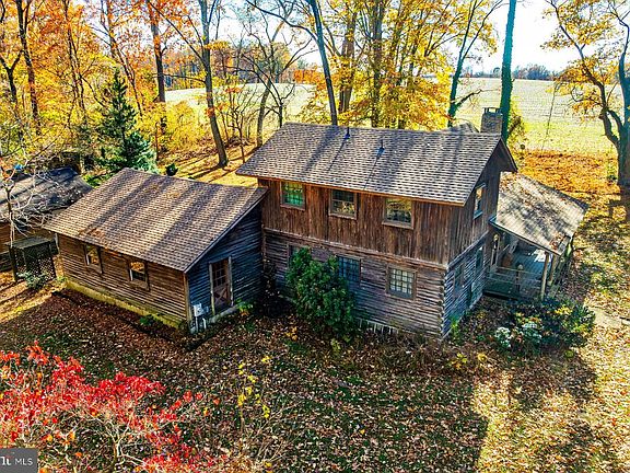 4th image of 5742 Brooks Woods Rd