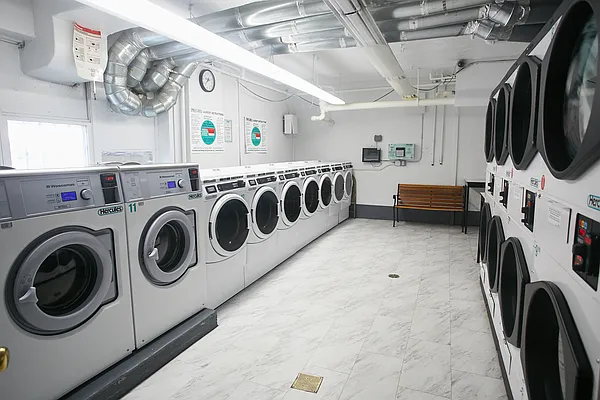 Sold by Keller Williams Realty Landmark | media 19