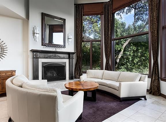 4th image of 4708 Toreador Dr
