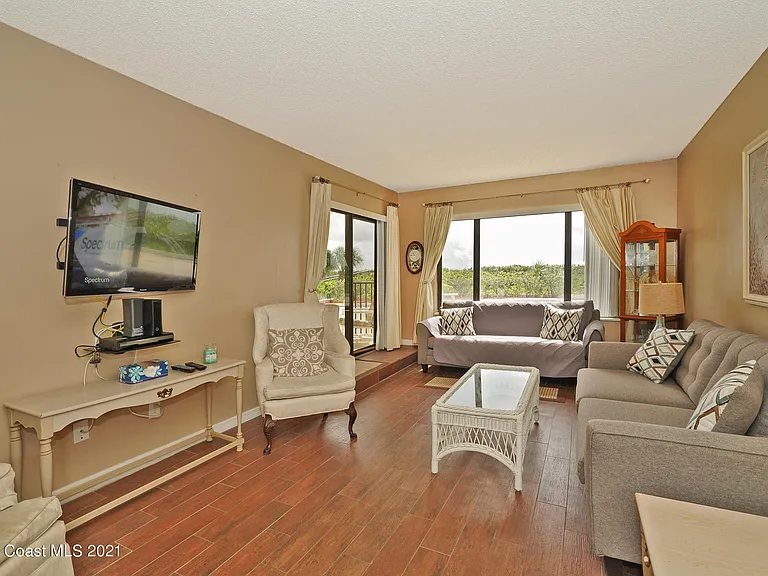 4600 Ocean Beach Blvd #109 — Photo 7