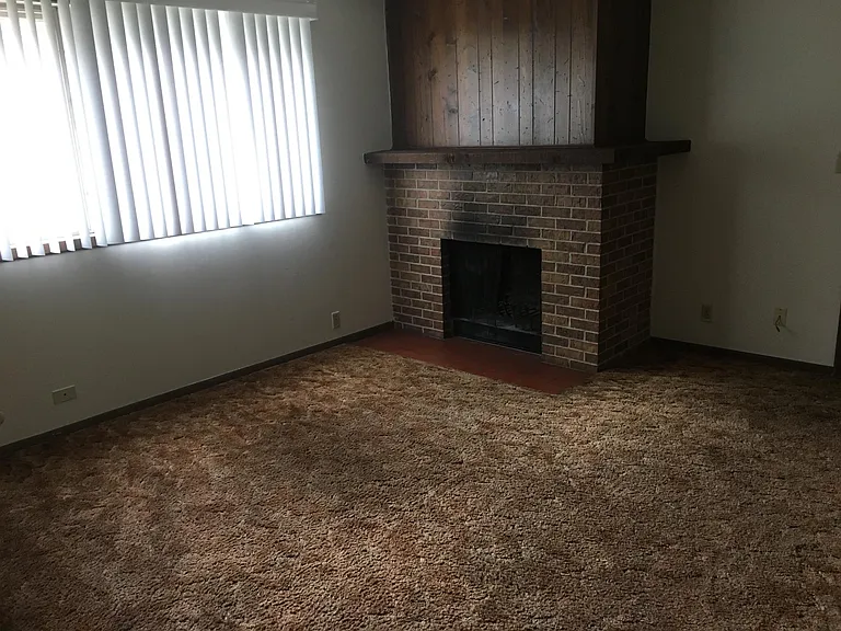 3032 P St #1 — Photo 3