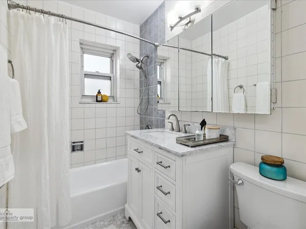 57 West 58th Street 10E image 7 of 7