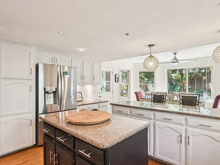5 Woodlands Ct — Photo 11