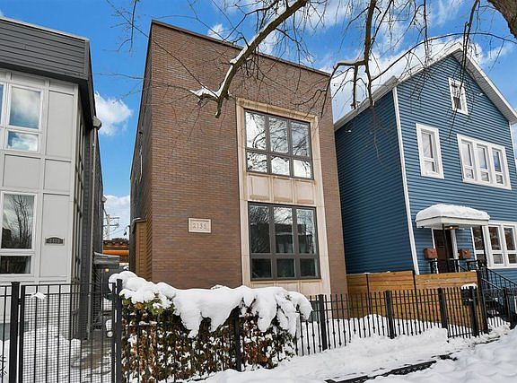 2nd image of 2135 N Bingham St