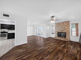 7335 Antoine Dr, Houston, TX 77088