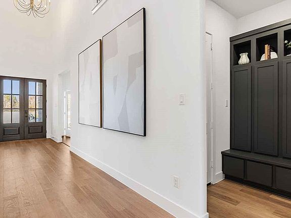 2nd image of 2316 Friendswood Trl