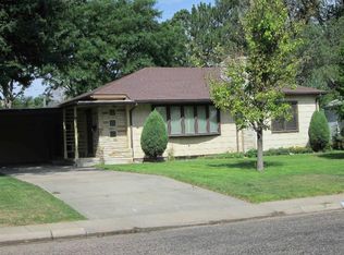 910 College Ave, Goodland, KS 67735
