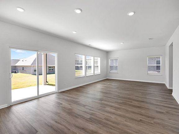 The Dakota floorplan with the Lush White interior package.