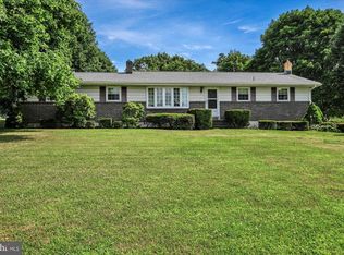 358 Forest Ln, Shoemakersville, PA 19555