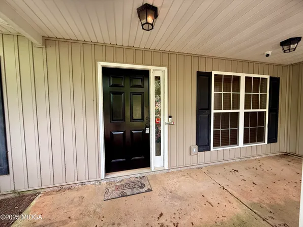 312 Fairview Church Rd, Forsyth, GA 31029