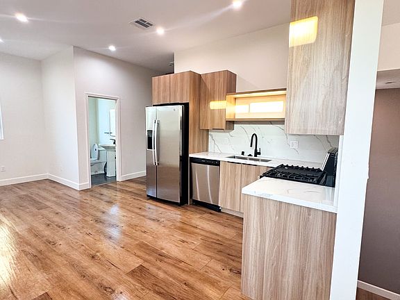 2nd image of 11257 Tiara St #1/2