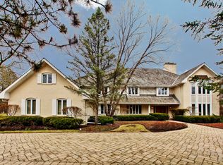 1340 Lakewood Dr, Lake Forest, IL 60045