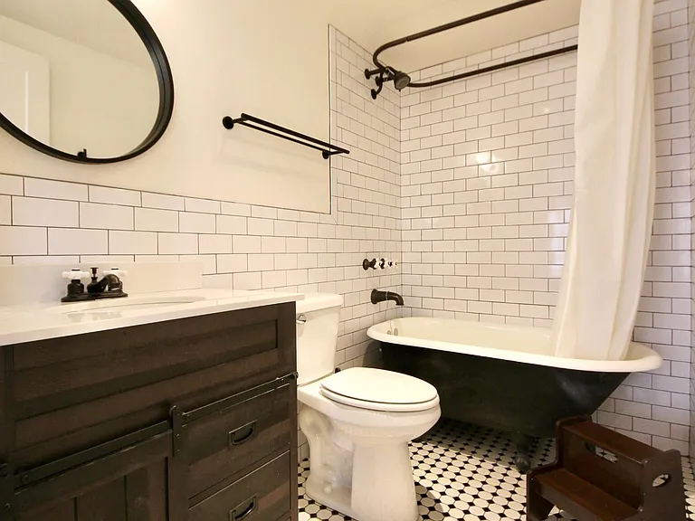 1530 1/2 E Diamond St #3 — Photo 9