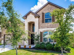 221 Fernwood Dr, Schertz, TX 78108