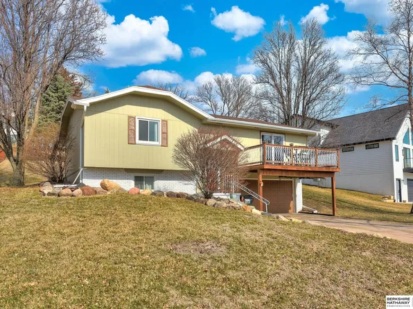 9401 Milford Rd, Plattsmouth, NE 68048