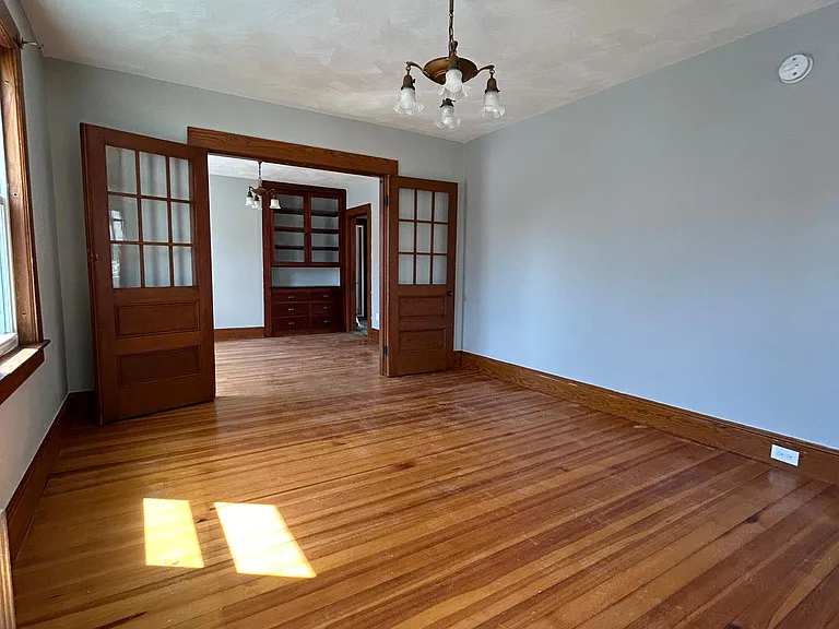 11 6th St #2-B — Photo 12