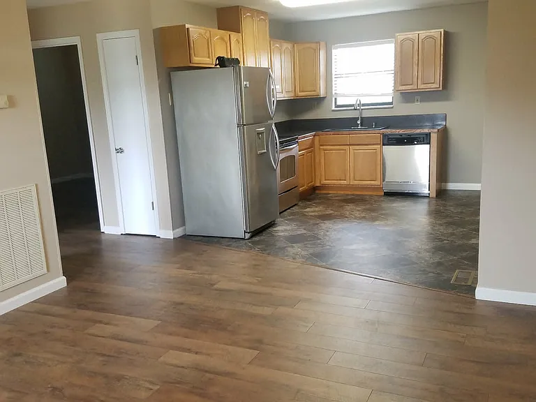 101 Fox Dr #1 — Photo 3