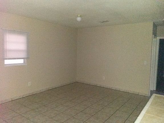 4th image of 1828 Wightman Ave #B