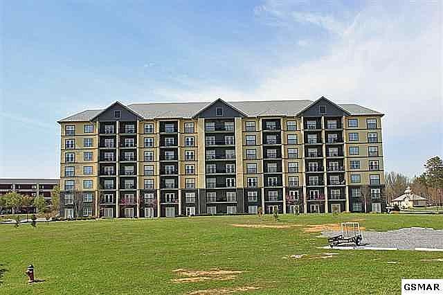 1st image of 124 Plaza Dr #U3203
