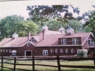 250 Bull Hill Rd, Lancaster, MA 01523