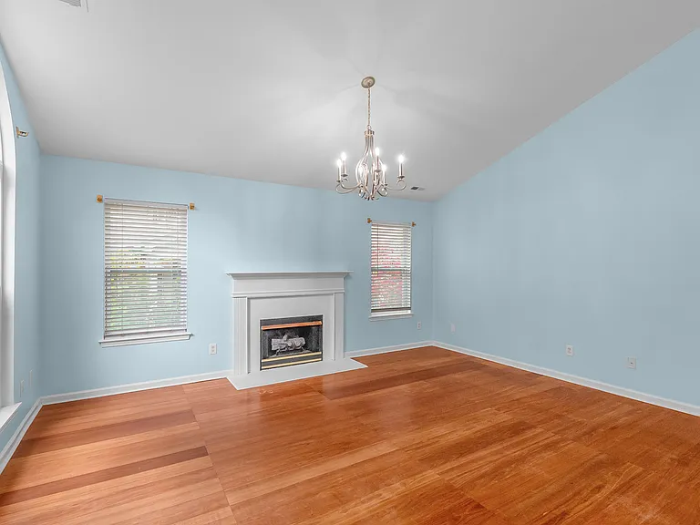 9220 Kimmel Ln — Photo 5