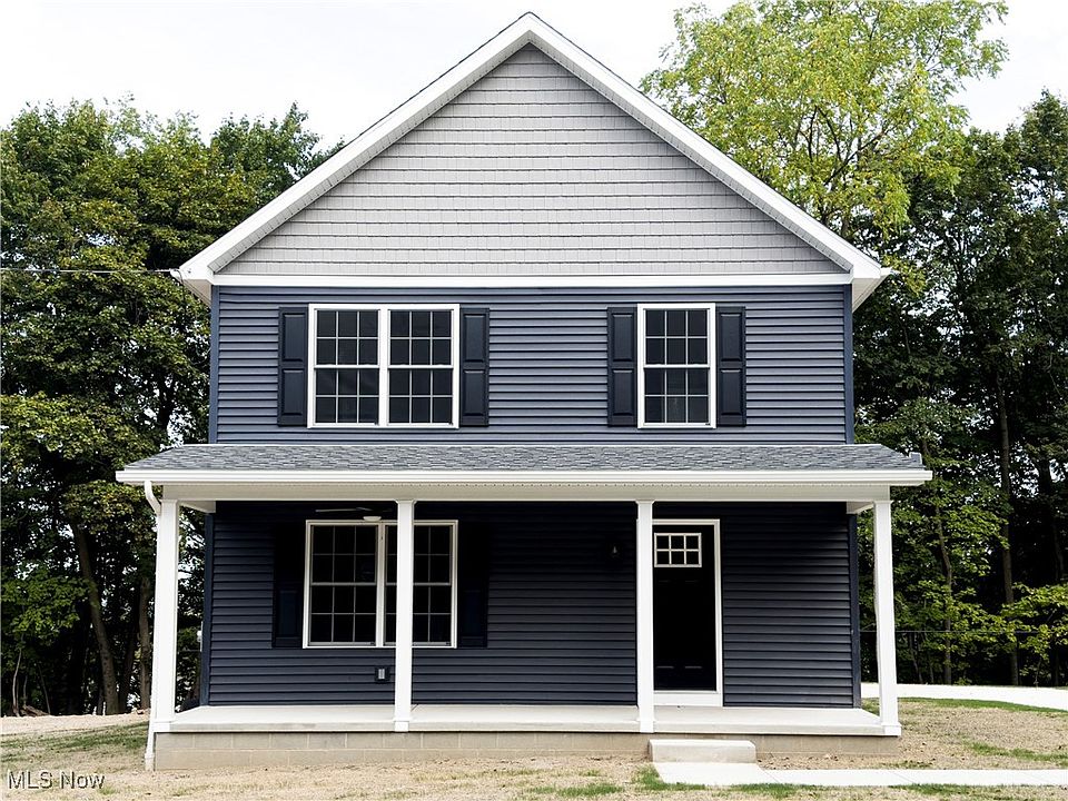 1st image of 1040 Bernard St