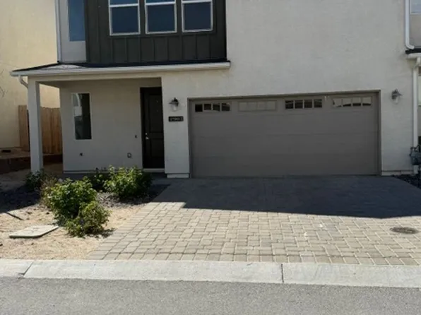 4903 Black Falcon Way, Sun Valley, NV 89433