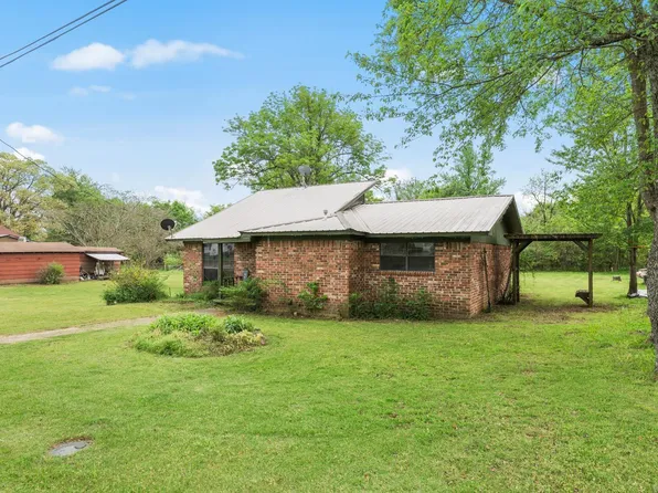 708 Sampson Ave, Mena, AR 71953