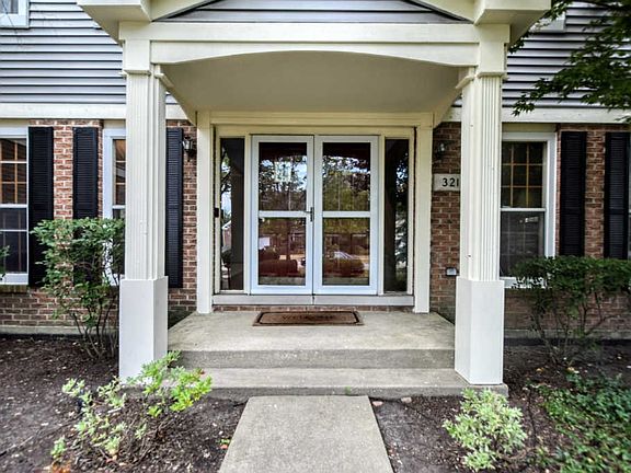 3rd image of 321 Ambria Dr