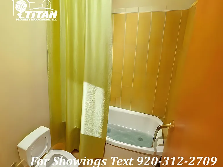 1820 Grove St #102 — Photo 8
