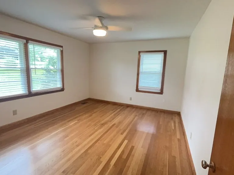 1400 McClung Ave SE — Photo 7