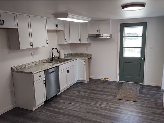 5th image of 616 6th Ave